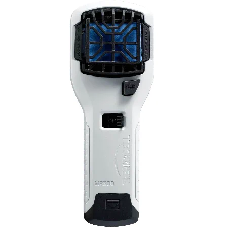 Tehokas hyttyskarkotin